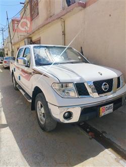 نيسان نافارا